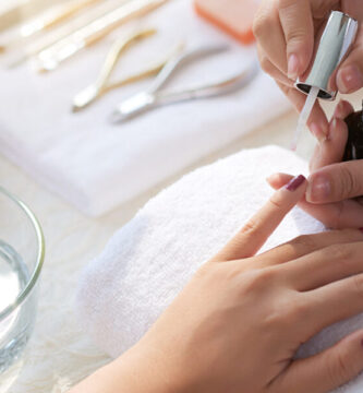 Can you make money as a nail technician?